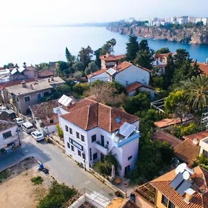 Hotel Hadrianus Pansion, Antalia